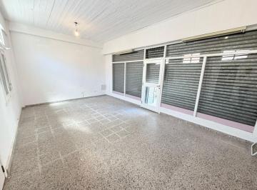 Local comercial · 28m² · Local Comercial Zona Puerto - Alquiler 24 Meses - Mar del Plata