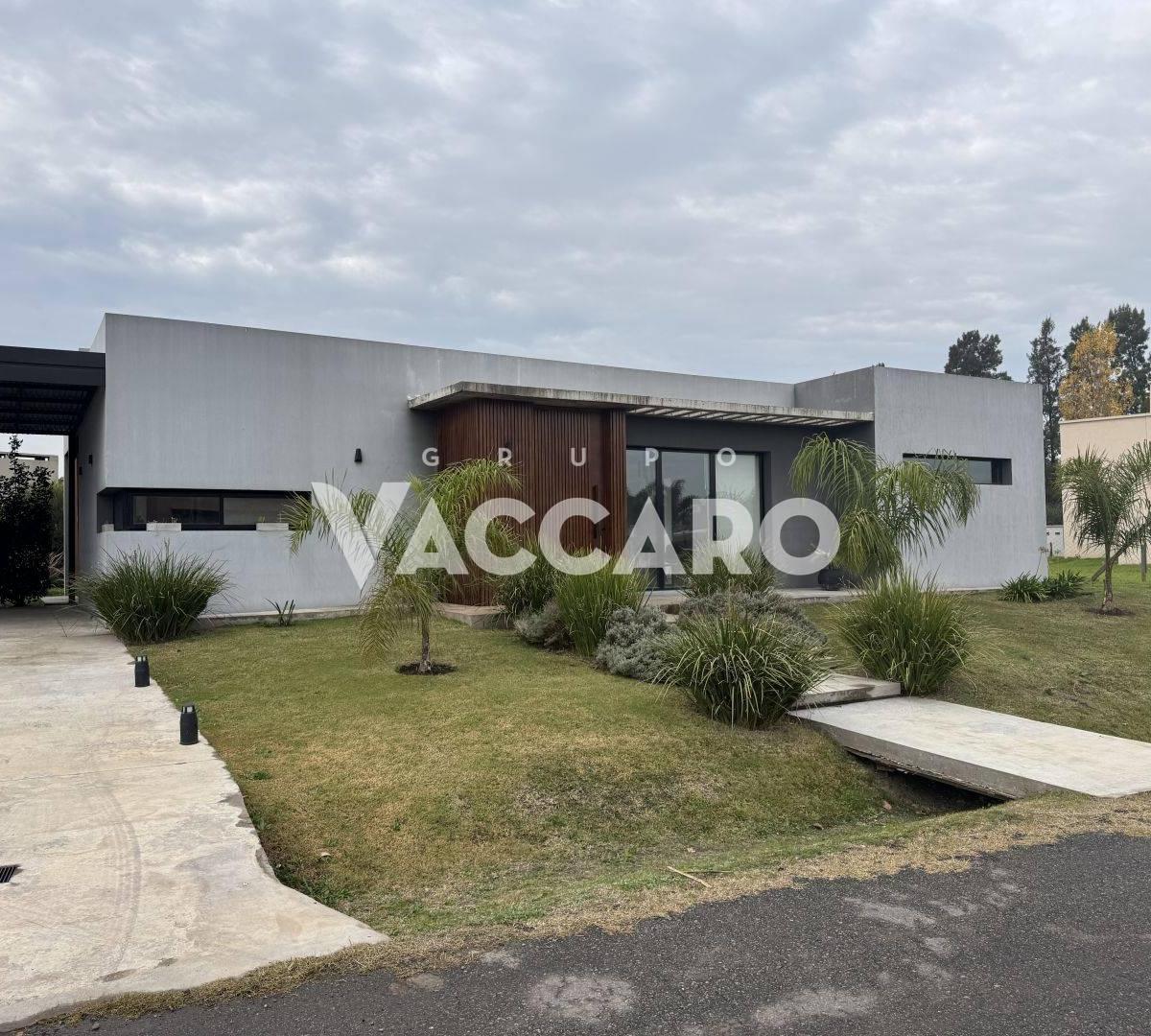 La Tradición 702. Entre Tambor de tacuarí y La yerra