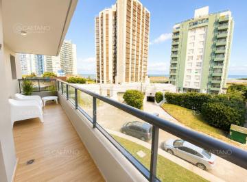 Foto1 · Venta de Apartamento 2 Dorm. Playa Brava Punta del Este