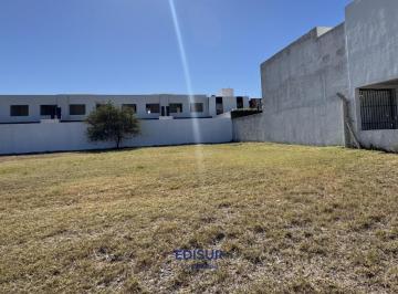 Terreno · 304m² · Terreno Solares de Manantiales - Manantiales II