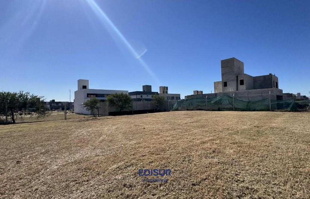 Colinas de Manantiales, Córdoba, Córdoba