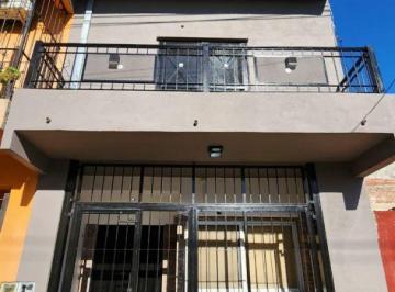 MCZ-MCZ-982_2 · Alquiler de Casa 4 Ambientes en Caseros, Tres de Febrero