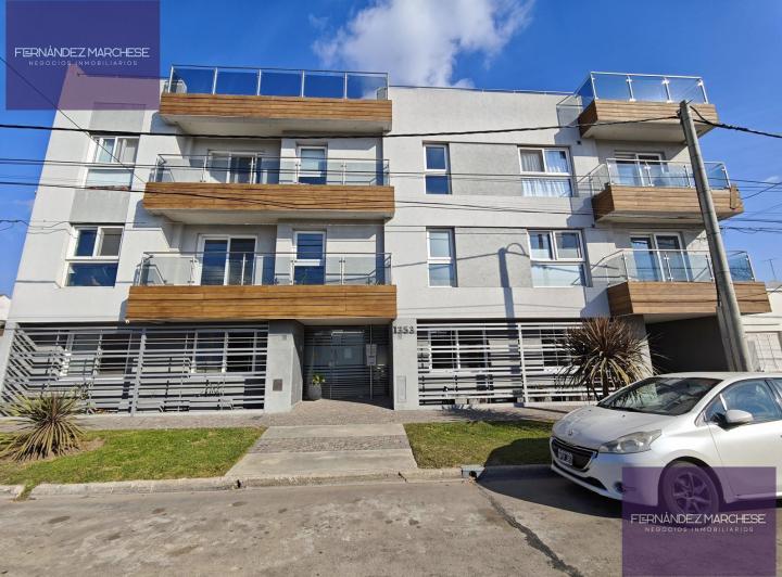Departamento · 70m² · 3 Ambientes · 1 Cochera