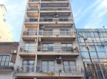 Departamento de 3 ambientes, La Plata · Venta Departamento 2 Dorm. en Calle 8 E/ 57 y 58, La Plata.