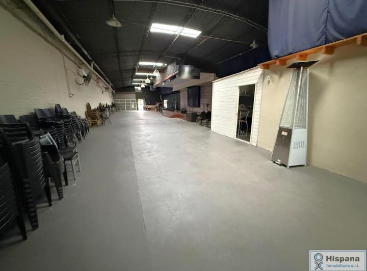 Local comercial · 400m² · 1 Ambiente
