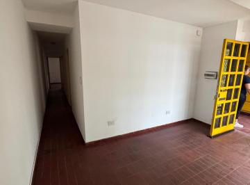 Foto · Local Comercial 3 Privados Ideal Para Estudios, Salones de Belleza y Oficinas en Barrio Alberdi