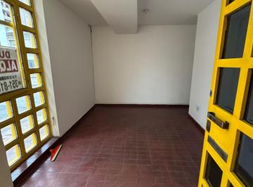 Foto · Alquiler Local Comercial con 3 Privados con Salida a Patio Interno en Barrio Alberdi