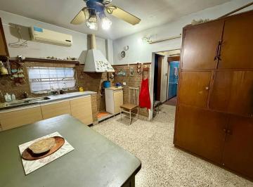 Casa · 108m² · 3 Ambientes · 4 Cocheras · Casa Lote Propio de 3 Ambientes en Villa Juan Martin de Pueyrredon