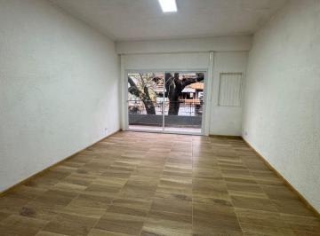 PH de 4 ambientes, Villa Pueyrredón · PH 4 Ambientes en Alquiler Sin Expensas – 3 Dorm., Patio y Gran Terraza Propia