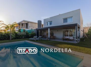 Casa · 223m² · 4 Ambientes · 2 Cocheras · Casa en Venta en Castaños, Nordelta, Tigre