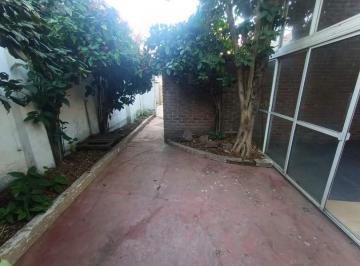 PH · 81m² · 3 Ambientes · PH 3 Ambientes Amplio y Luminoso con Quincho Vidriado