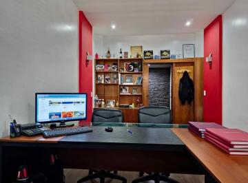 Oficina comercial · 63m² · 6 Ambientes · Oficina Comercial en Venta - 3 Despachos 1 Baño - Monserrat