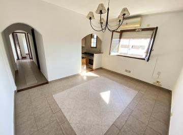 Departamento · 47m² · 3 Ambientes · Av Directorio 4279 - Impecable Departamento de 3 Ambientes Reciclado - Parque Avellaneda