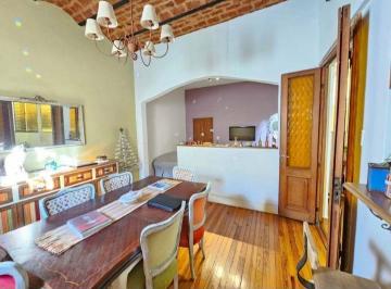 Departamento · 74m² · 4 Ambientes · Venta Depto 4 Amb Reciclado a Nuevo - Peron 1252