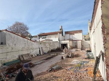 Terreno , Mar del Plata · Lote R4 La Perla 10.90 m de Frente - 600 m Construibles. Ideal Desarrollo