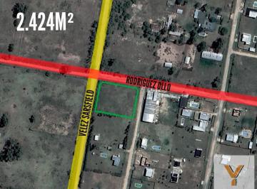 Terreno · 2424m² · Terreno en Venta - 2.424 m² - Carmen de Areco