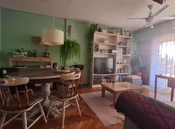 Departamento · 46m² · 2 Ambientes · Departamento 2 Ambientes Al Frente - Balcón - Apto Profesional