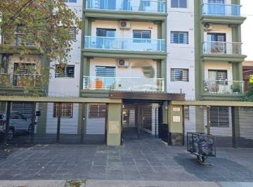 Departamento de 2 ambientes, Lomas de Zamora · 2 Amb C/cochera a Pasos de La Estacion