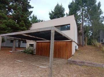 Casa · 267m² · 6 Ambientes · 1 Cochera · Casa en Venta - 5 Dorm. 4 Baños - Pinamar