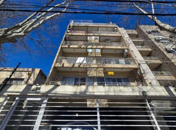 RLD-RLD-2617_2 · Departamento en Venta en Palomar - 2 Ambientes con Cochera - Muy Buen Estado