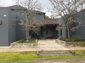 Casa · 450m² · 6 Ambientes · 7 Cocheras · Casa Increíble Lote Rio Lujan en Venta en Santa María Tigre
