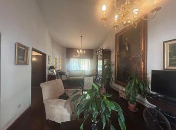 Casa · 400m² · 5 Ambientes · 2 Cocheras · Casa en Venta Cerro de Las Rosas 3 Dorm.