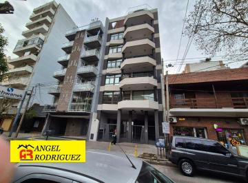 HCM-HCM-2_2 · Apto Credito, piso en Venta en Ramos Mejia Centro, Fte Plaza Mitre