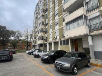 Departamento · 52m² · 3 Ambientes · 1 Cochera · Excelente Departamento 3 Ambientes con Espacio Guardacoche - Barrio Mariano Moreno, Avellaneda