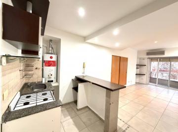 Departamento · 31m² · 1 Ambiente · Alquiler Monoambiente con Balcón y Terraza Propia en Paternal.