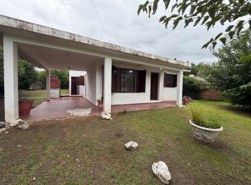 Casa · 120m² · 4 Ambientes · 2 Cocheras · Casa en Venta en Solares de Payas de Oro