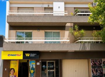 KNK-KNK-5993_2 · Oportunidad Venta Dpto 3 Amb C Patio Ideal Inversor Gran Ubicacion San Justo Escucha Ofertas