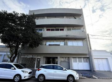 Departamento · 42m² · 2 Ambientes · Saenz Diaz 100
