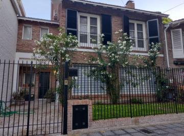 Casa · 200m² · 6 Ambientes · 1 Cochera · Casa en Alquiler en Beccar, San Isidro, G. B. a. Zona Norte