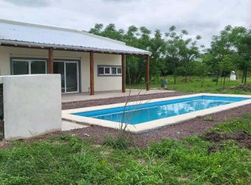 Casa · 70m² · 3 Ambientes · Casa Acceso a Paso de La Patria