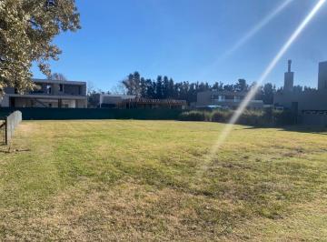 Terreno · 900m² · Terreno en Venta - 900 m² - Pilar