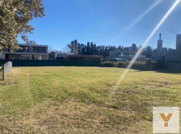 Terreno · 900m² · Terreno en Venta - 900 m² - Pilar