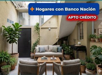 PH · 40m² · 2 Ambientes · PH de 3 Ambientes Frente Al Parque Chacabuco - Refaccionado y con Patio Interno - Apto Crédito