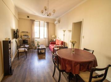 Departamento · 46m² · 3 Ambientes · Semipiso 3 Ambientes en Recoleta - Reciclado - Frente - Apto Profesional