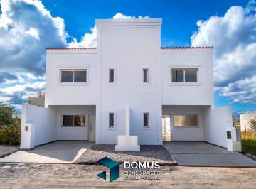 Casa · 120m² · 3 Dormitorios · 1 Cochera · Venta Duplex a Estrenar 3 Dorm. Via Aurelia