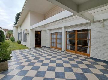 KNK-KNK-5998_2 · Excelente Chalet de 5 Ambientes