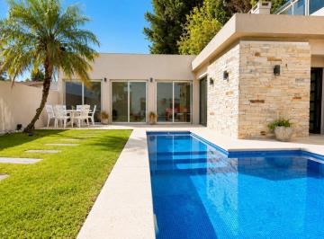 KNK-KNK-5998_2 · Excelente Chalet de 5 Ambientes