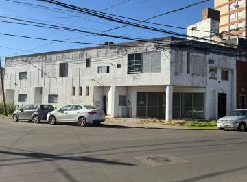 Local comercial · 367m² · 10 Ambientes · Local en Alberdi
