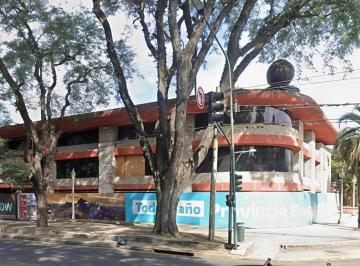 Local comercial · 3200m² · Local en Martinez