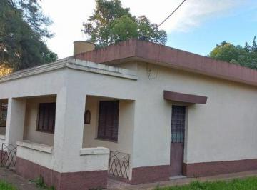Casa · 560m² · 6 Ambientes · 2 Cocheras · Venta Casa Multifamiliar con Deposito en La Reja