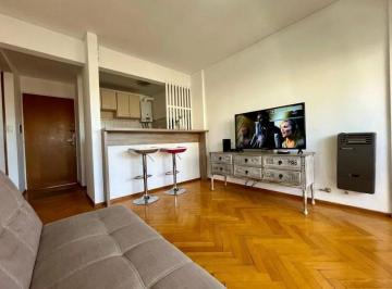Departamento · 40m² · 2 Ambientes · Departamento 1 Dorm a m de Av Pellegrini