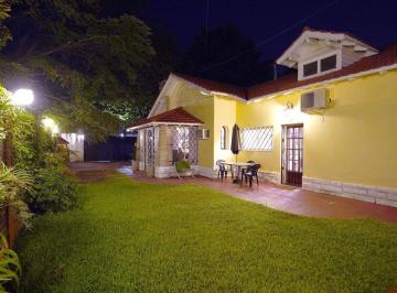 Casa · 260m² · 5 Ambientes · Casa en Venta en Olivos