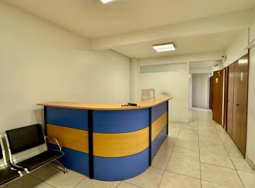 Oficina comercial · 155m² · 5 Ambientes · Oficina en Microcentro