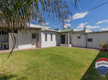 Casa · 110m² · 6 Ambientes · 1 Cochera · Casa en Venta en La Plata
