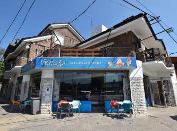 Casa · 339m² · 6 Ambientes · 1 Cochera · Venta Casa 4 Dorm. Cochera y Local Comercial