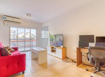 Departamento · 48m² · 2 Ambientes · 1 Cochera · Venta Depto 2 Ambientes Cochera Caballito Flores